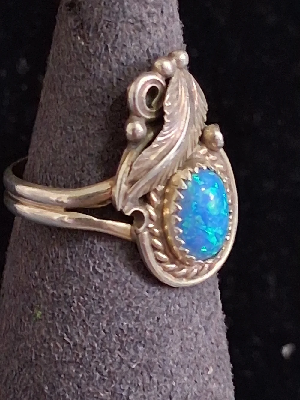 925 Sterling Silver beautiful vintage